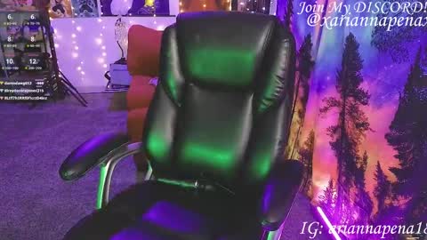 Arianna Pea online show from April 2026 01:10:02 AM