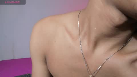 ariel_adan online show from May 2026 01:21:02 AM