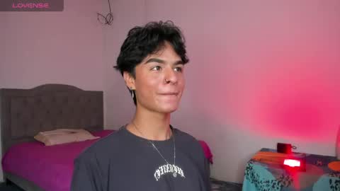 ariel_adan online show from May 2026 07:09:02 PM