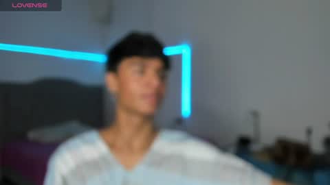ariel_adan online show from July 2026 10:25:01 PM
