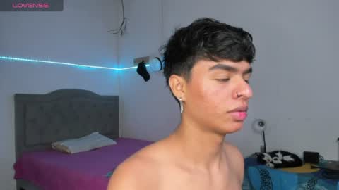 ariel_adan online show from July 2026 05:37:02 PM