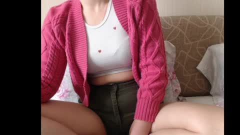 Ariella online show from April 2026 09:03:01 AM