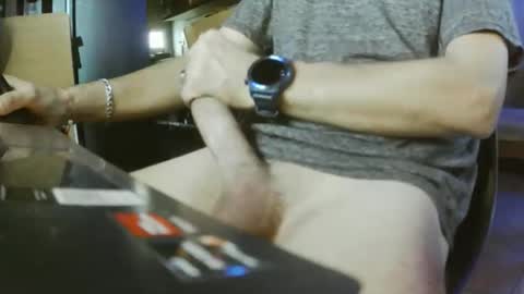 ariel_lokito43 online show from April 2026 08:35:02 PM