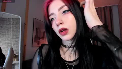 Snapshot of arielabradberry chatting on December 2024 02:33:01 PM Ariel online show from December 2024 02:33:01 PM