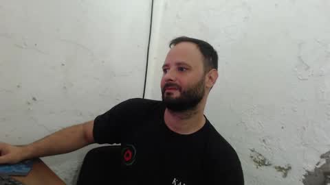 Snapshot of arield85 chatting on January 2025 02:26:01 PM Ariel online show from January 2025 02:26:01 PM