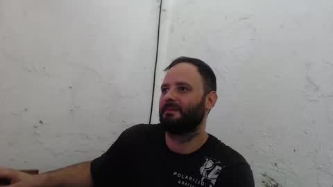 Snapshot of arield85 chatting on January 2025 05:46:01 PM Ariel online show from January 2025 05:46:01 PM