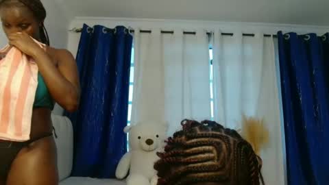 aries_flame online show from April 2026 02:14:01 PM