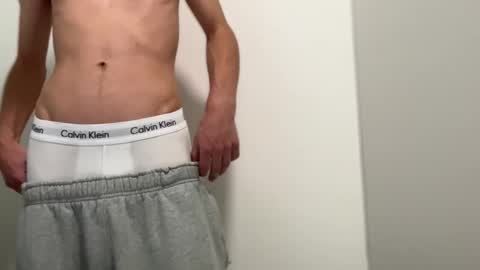 Aries Twink online show from September 2025 02:50:01 PM