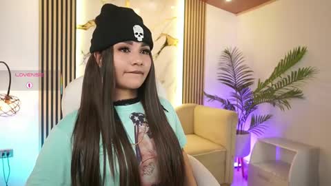 Snapshot of arigigomez chatting on May 2026 11:37:01 AM Arigi Gomez online show from May 2026 11:37:01 AM