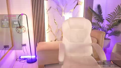 Snapshot of arigigomez chatting on May 2026 11:38:01 AM Arigi Gomez online show from May 2026 11:38:01 AM