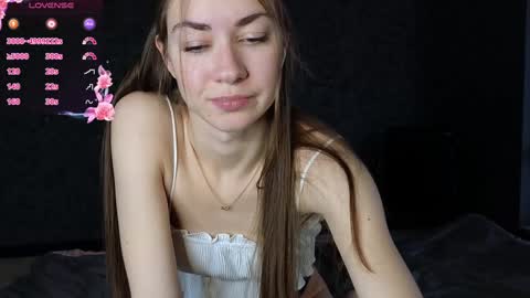 Snapshot of ariiadnaaa chatting on February 2025 08:11:01 AM Ariadna online show from February 2025 08:11:01 AM