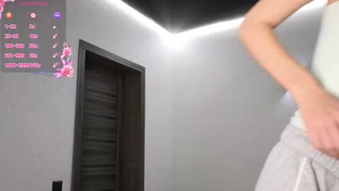 Snapshot of ariiadnaaa chatting on March 2026 03:45:02 AM Ariadna online show from March 2026 03:45:02 AM