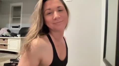 airskiii online show from January 2025 01:56:02 AM