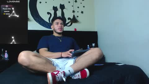 Ariies13 online show from February 2026 12:34:01 PM