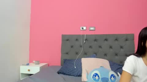 Aria  Cholee online show from February 2026 12:47:02 PM