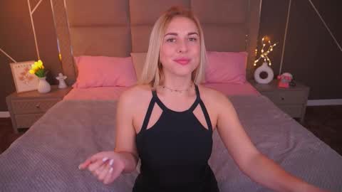 Snapshot of arishkalulu chatting on November 2025 07:18:01 AM Arishka online show from November 2025 07:18:01 AM