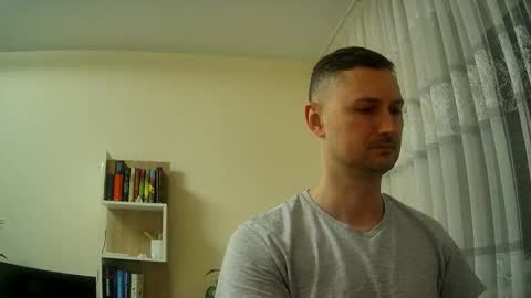 Aristocratu online show from April 2026 12:19:01 AM