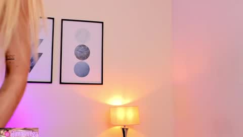   Nice to meet you  thumb up me please its important I  LOOK MY BIO DOWN online show from January 2025 08:41:01 AM