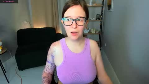 Snapshot of arizzzona_baby chatting on November 2025 06:23:01 AM Arizona online show from November 2025 06:23:01 AM