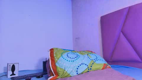 Snapshot of arleth_1 chatting on October 2025 03:14:01 AM Arleth online show from October 2025 03:14:01 AM