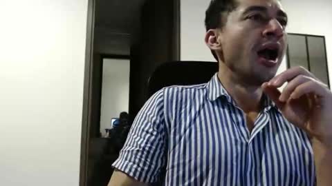 Armand online show from October 2025 04:31:02 AM