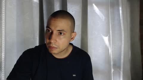 ARMANDO online show from November 2025 05:41:01 PM