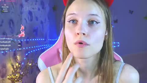 Snapshot of armurra chatting on April 2026 06:16:01 PM armurra online show from April 2026 06:16:01 PM