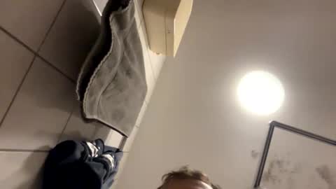 Snapshot of armyskater32 chatting on September 2025 09:26:02 PM armyskater32 online show from September 2025 09:26:02 PM