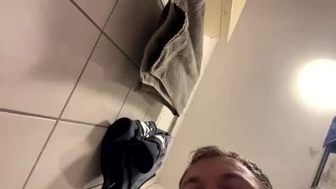 Snapshot of armyskater32 chatting on September 2025 08:47:01 PM armyskater32 online show from September 2025 08:47:01 PM