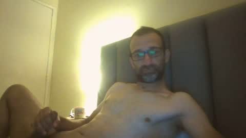 Snapshot of arnoldmir chatting on June 2026 07:38:02 PM Arnoldmir online show from June 2026 07:38:02 PM