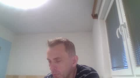 aromannn online show from November 2025 02:50:02 PM