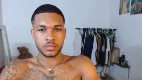 aron_7 online show from January 2025 05:05:01 AM