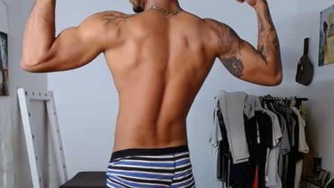 aron_7 online show from February 2025 02:23:01 AM