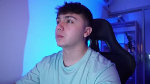 aron__cooper online show from April 2026 12:54:01 PM