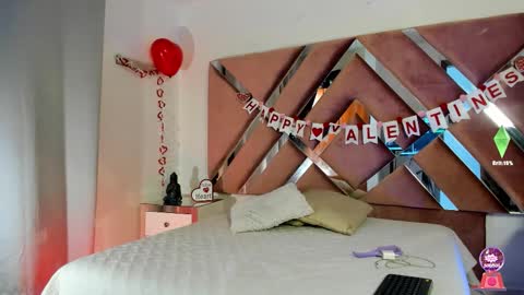 Aron cruz  online show from February 2026 12:55:01 PM