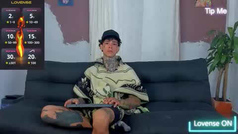 Aron ford online show from October 2025 01:32:02 PM