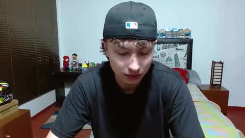 Aaron online show from February 2025 12:12:01 PM