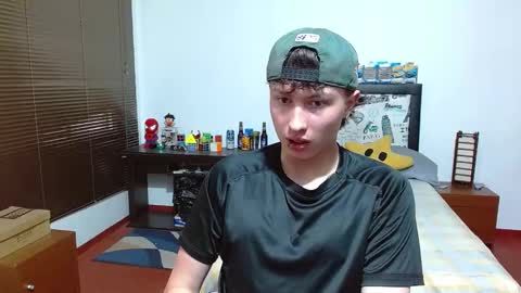 Aaron online show from March 2025 07:38:01 PM