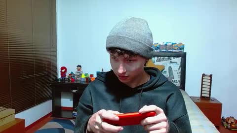 Aaron online show from March 2025 06:54:02 AM