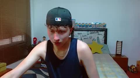 Aaron online show from March 2025 08:03:02 PM