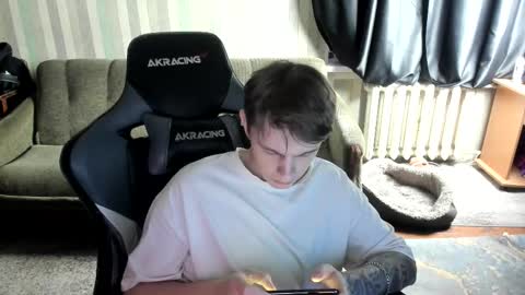 Snapshot of aron_neall chatting on December 2025 08:08:02 AM biggest penis online show from December 2025 08:08:02 AM