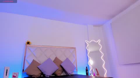 Snapshot of aron_tay chatting on January 2025 03:34:01 AM your aron online show from January 2025 03:34:01 AM