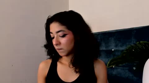 Snapshot of aronandmoli chatting on June 2026 09:12:02 AM aronandmoli online show from June 2026 09:12:02 AM