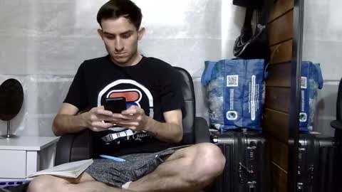 Snapshot of arongfranco chatting on November 2025 06:29:01 PM Aron G Franco online show from November 2025 06:29:01 PM