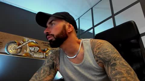 AronGrant online show from November 2025 09:53:01 AM