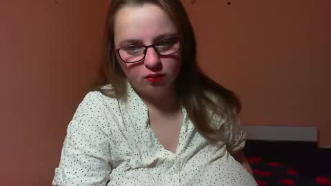 Snapshot of arriana98 chatting on December 2024 03:17:02 AM Arriana online show from December 2024 03:17:02 AM