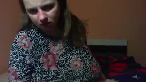 Snapshot of arriana98 chatting on December 2024 03:04:02 AM Arriana online show from December 2024 03:04:02 AM