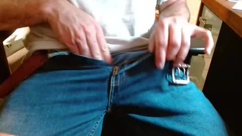 arrrr3 online show from September 2025 12:27:01 AM