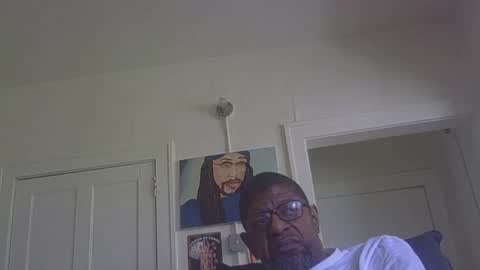 Arteblazze not daddy boy bitch or nigga online show from April 2026 09:29:02 PM