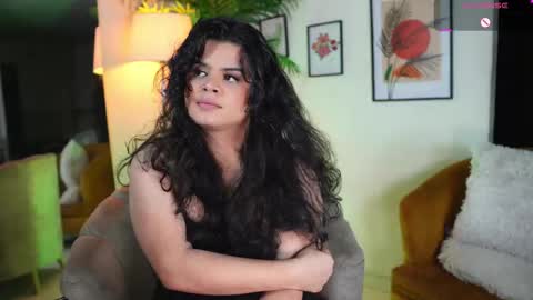 Chloe  online show from February 2025 11:12:02 PM